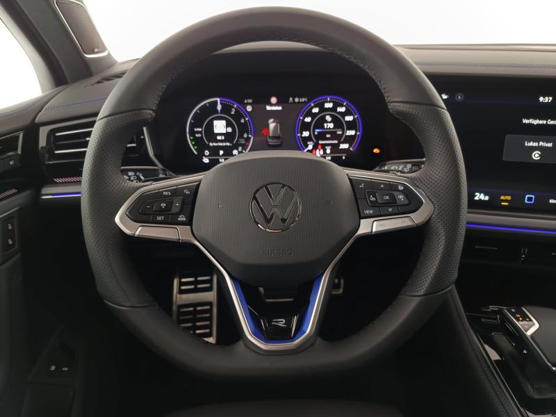 VW Touareg R eHybrid TSI 4MOTION