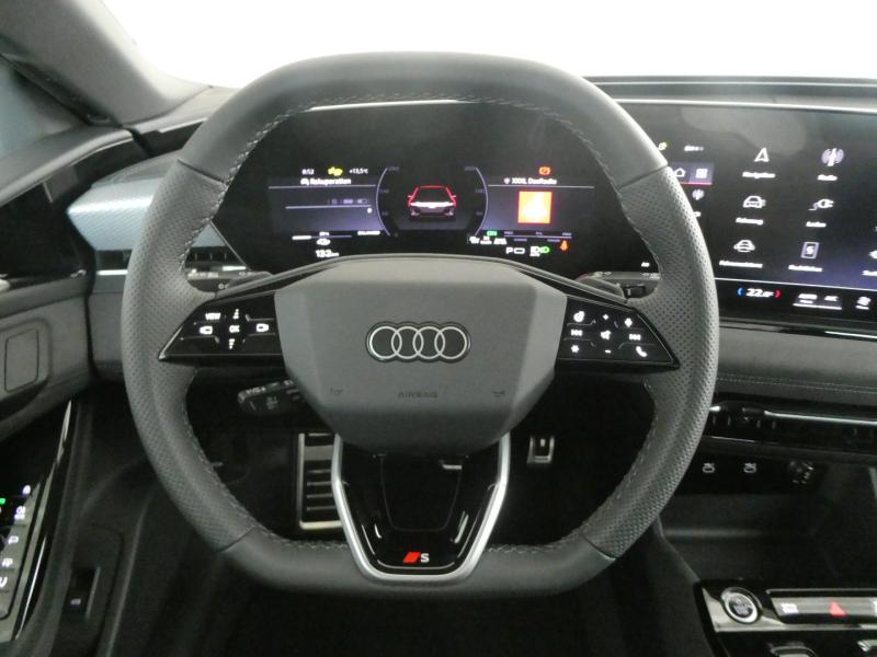 Audi A6 Avant e-tron quattro