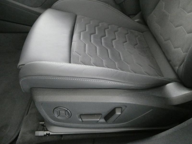 Audi A6 Avant e-tron quattro