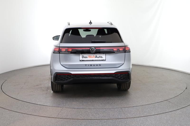 VW Tiguan R-Line TDI DSG
