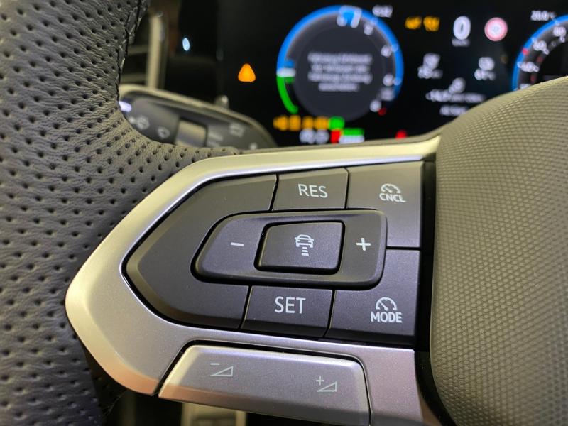 VW Passat Variant Sport eHybrid 150kW