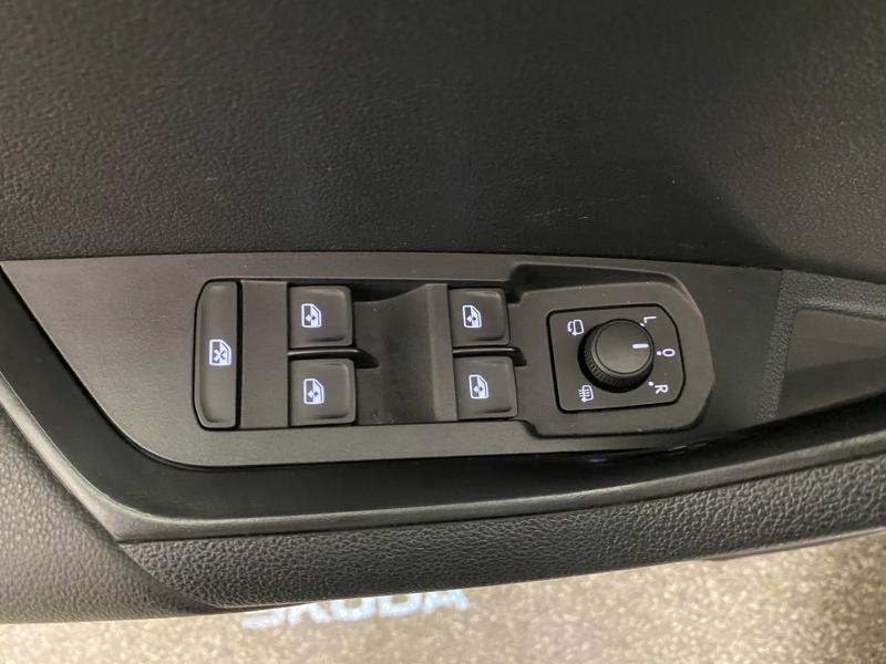 Škoda KAROQ SPORTLINE TDI SCR DSG