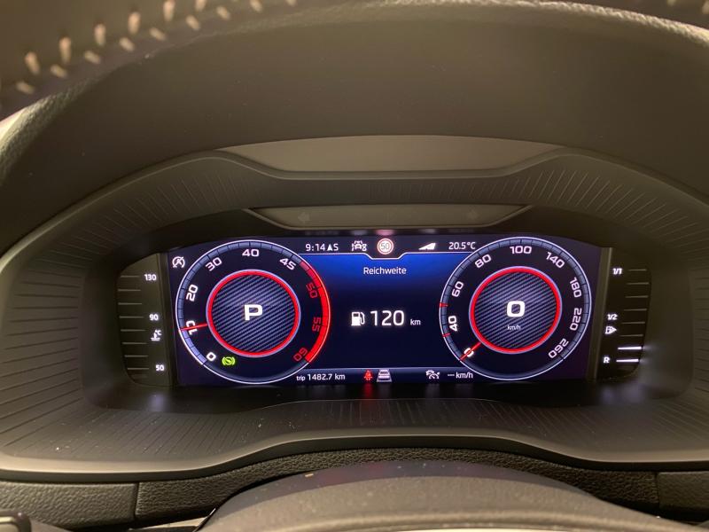 Škoda KAROQ SPORTLINE TDI SCR DSG