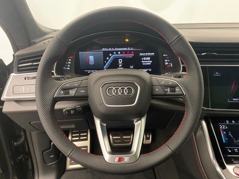 Audi SQ8 TFSI quattro