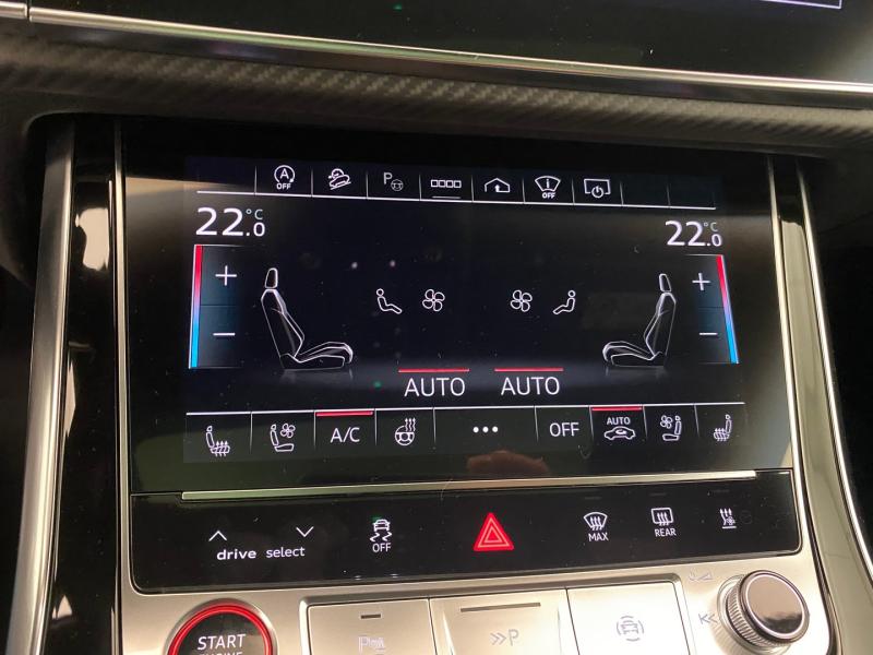 Audi SQ8 TFSI quattro