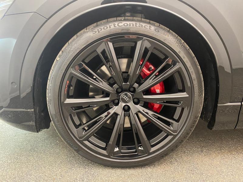 Audi SQ8 TFSI quattro