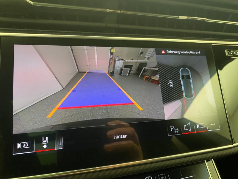 Audi SQ8 TFSI quattro