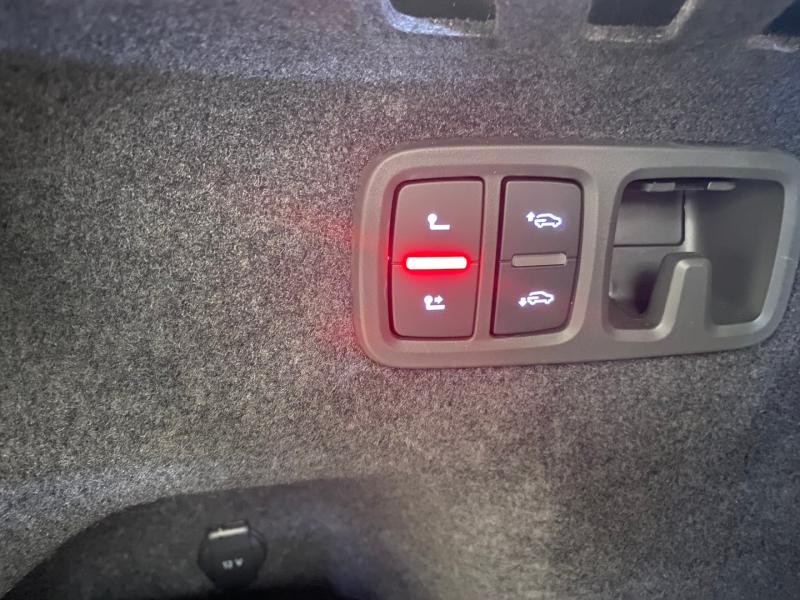 Audi SQ8 TFSI quattro