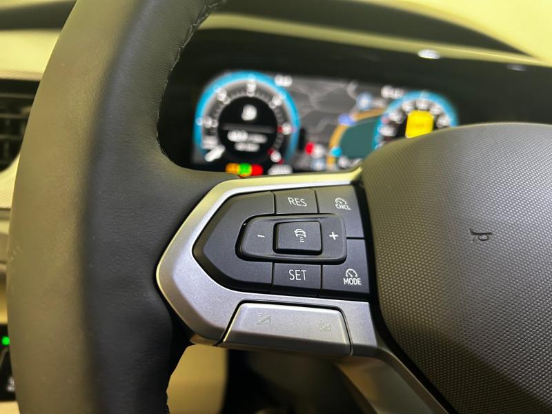 VW Multivan Business TDI