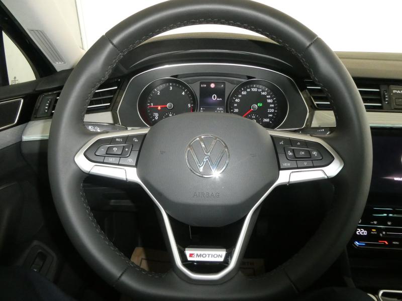 VW Passat Business TDI 4MOTION DSG
