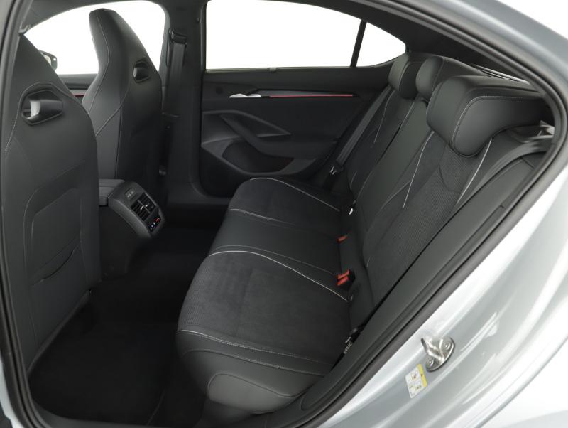 Škoda Superb Sportline TDI DSG