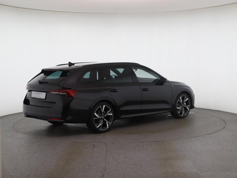 Škoda Octavia Combi Sportline TDI DSG