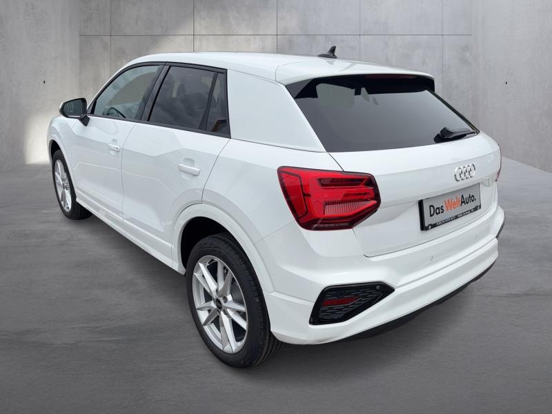 Audi Q2 30 TFSI admired