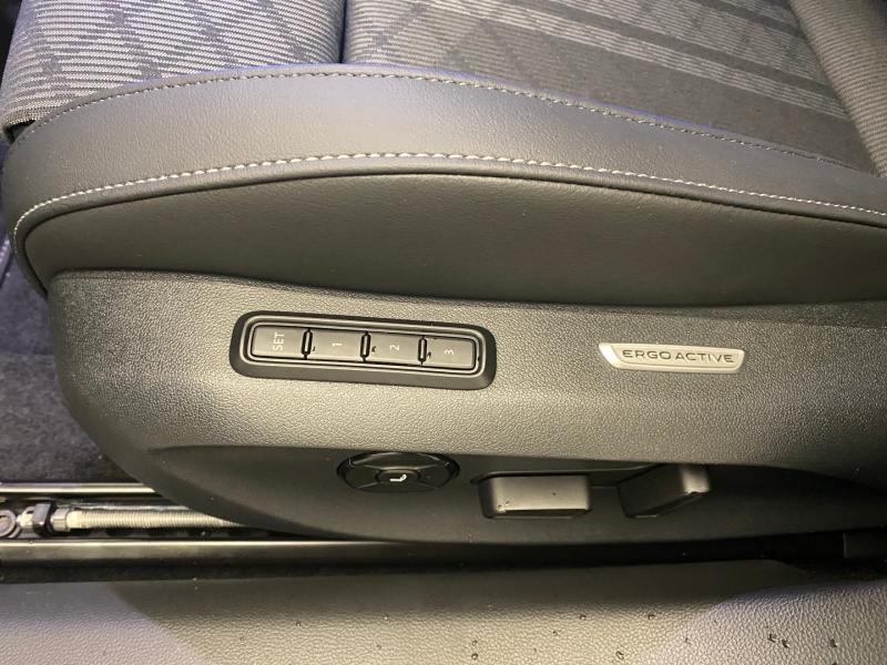 VW Passat Variant Sport TDI 4MOTION DSG