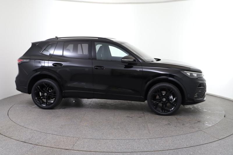 VW Tiguan R-Line TDI 4MOTION DSG