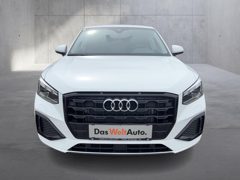 Audi Q2 30 TFSI admired