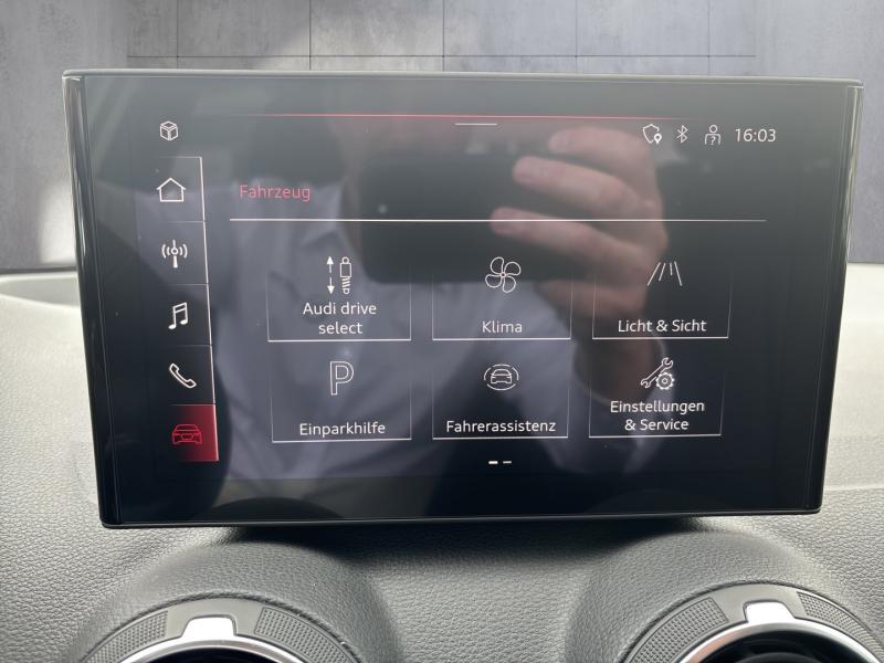 Audi Q2 30 TFSI admired