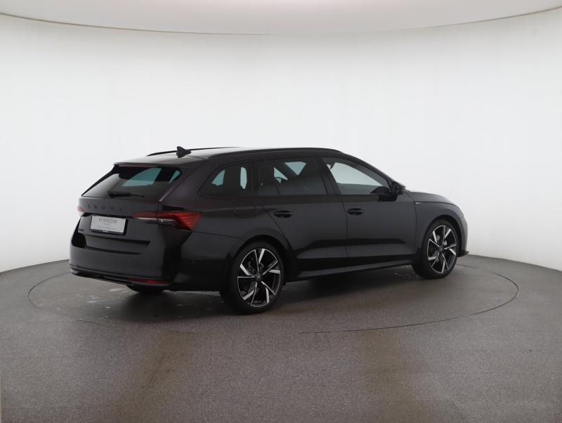 Škoda Octavia Combi Sportline TDI DSG