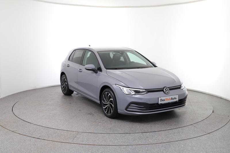 VW Golf Life TSI