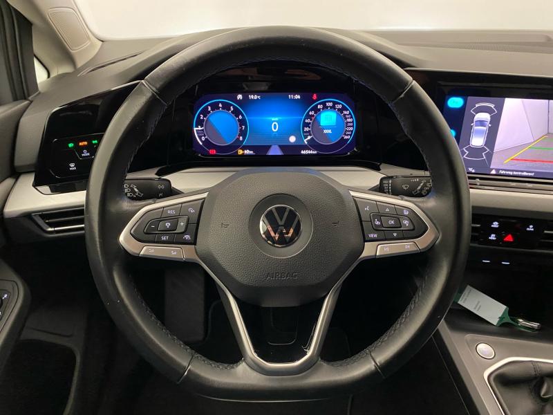 VW Golf Life TSI