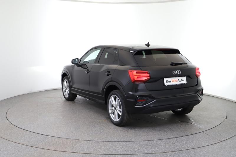 Audi Q2 30 TFSI admired
