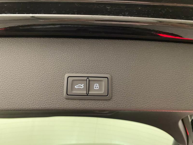 Audi Q2 30 TFSI admired