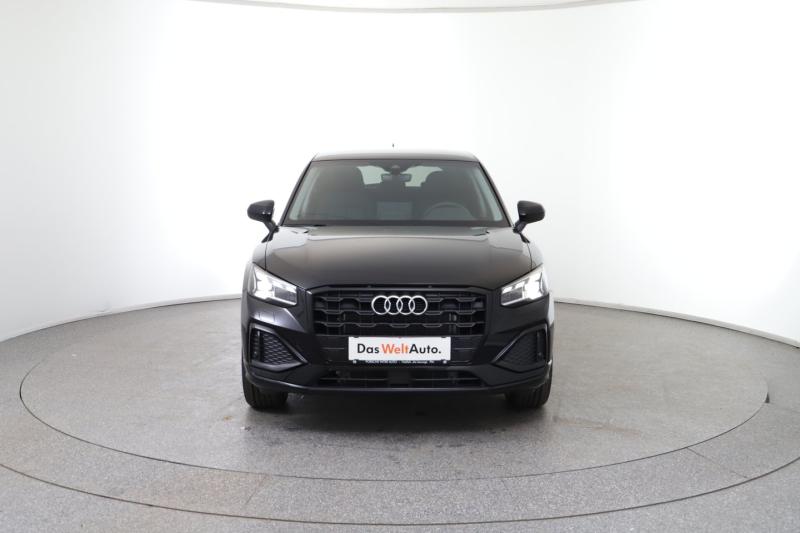 Audi Q2 30 TFSI admired