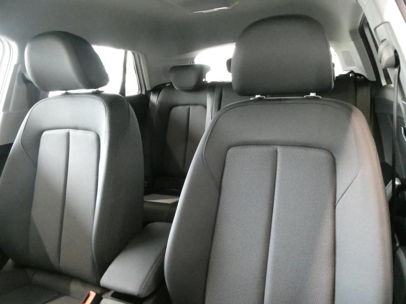 Audi Q2 30 TFSI admired