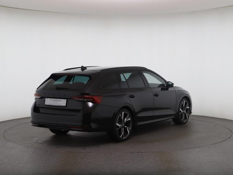 Škoda Octavia Combi Sportline TDI DSG