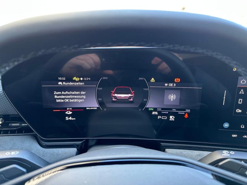 Audi S6 Avant e-tron