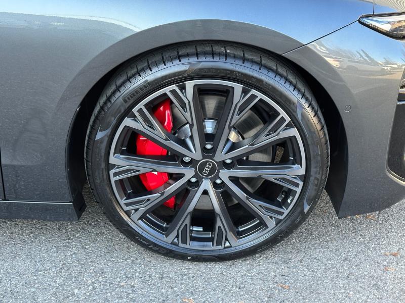 Audi S6 Avant e-tron