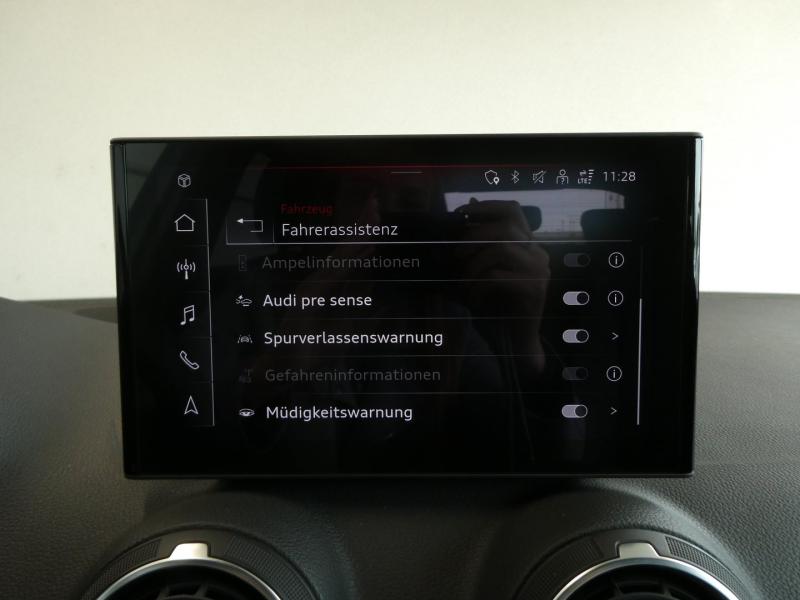 Audi Q2 30 TFSI admired