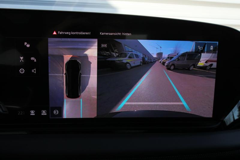 Audi A6 Avant e-tron quattro