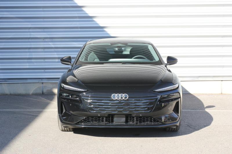 Audi A6 Avant e-tron quattro