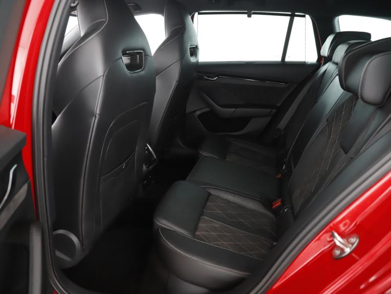 Škoda OCTAVIA Combi RS iV 245 DSG