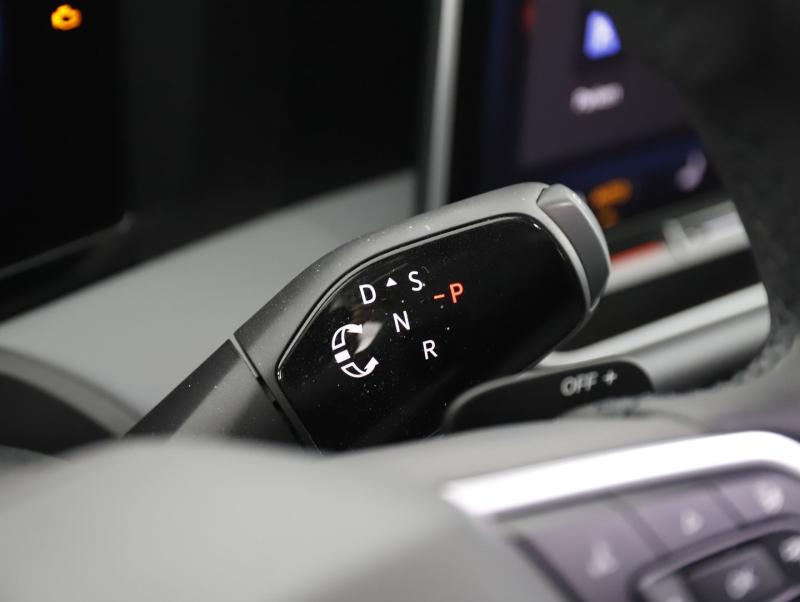 VW Passat Variant Business TDI DSG