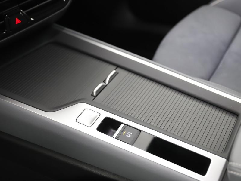 VW Passat Variant Business TDI DSG