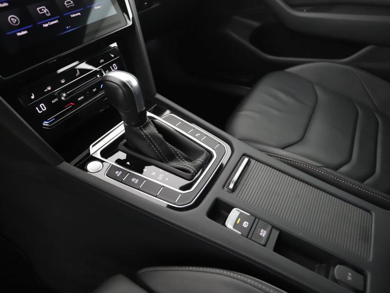 VW Arteon SB R-Line TSI DSG