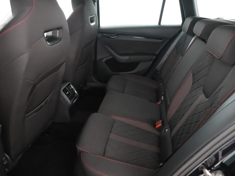 Škoda OCTAVIA Combi RS iV 245 DSG