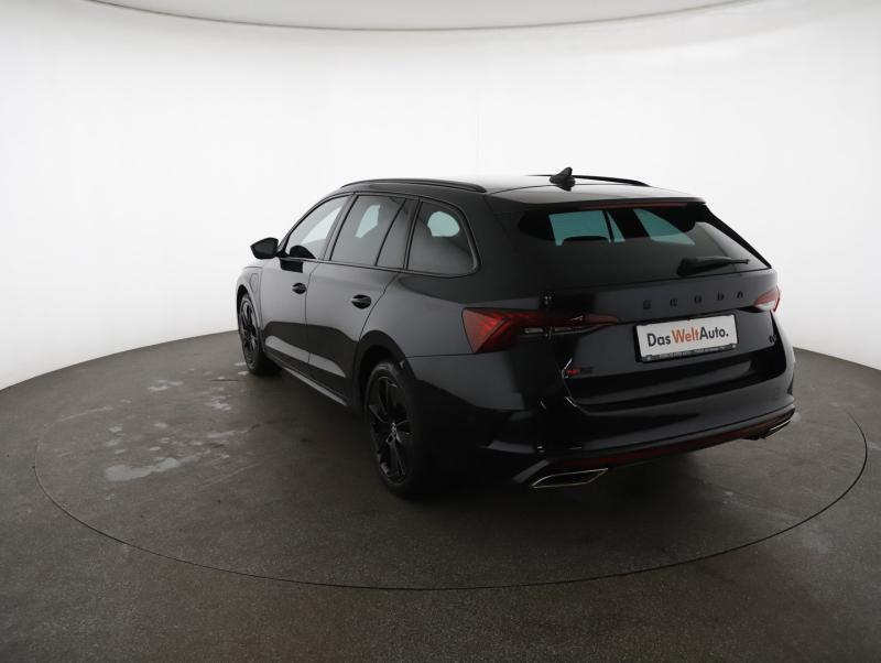 Škoda OCTAVIA Combi RS iV 245 DSG