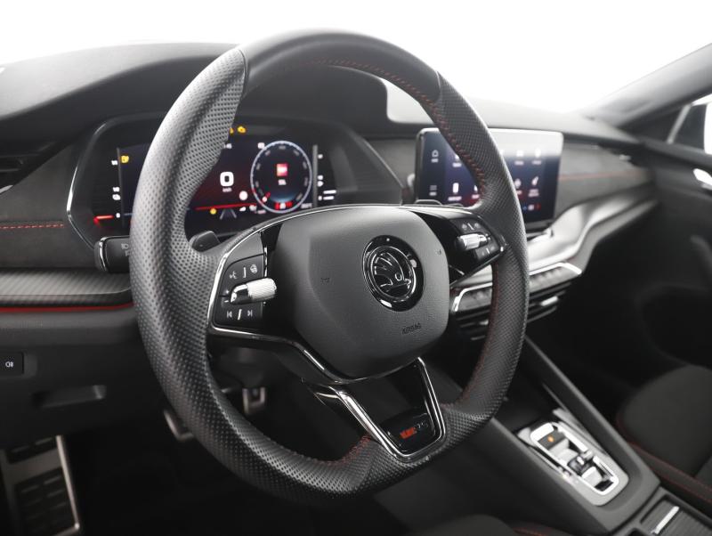 Škoda OCTAVIA Combi RS iV 245 DSG