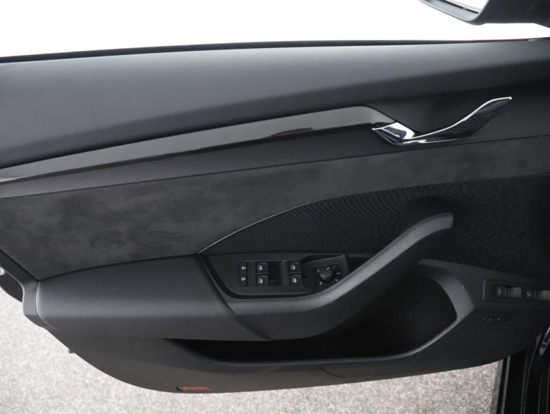 Škoda OCTAVIA Combi RS iV 245 DSG