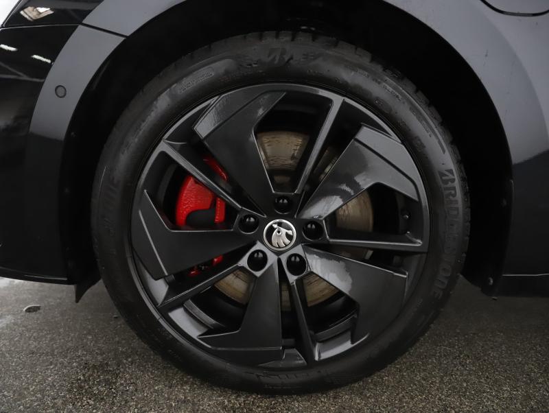 Škoda OCTAVIA Combi RS iV 245 DSG