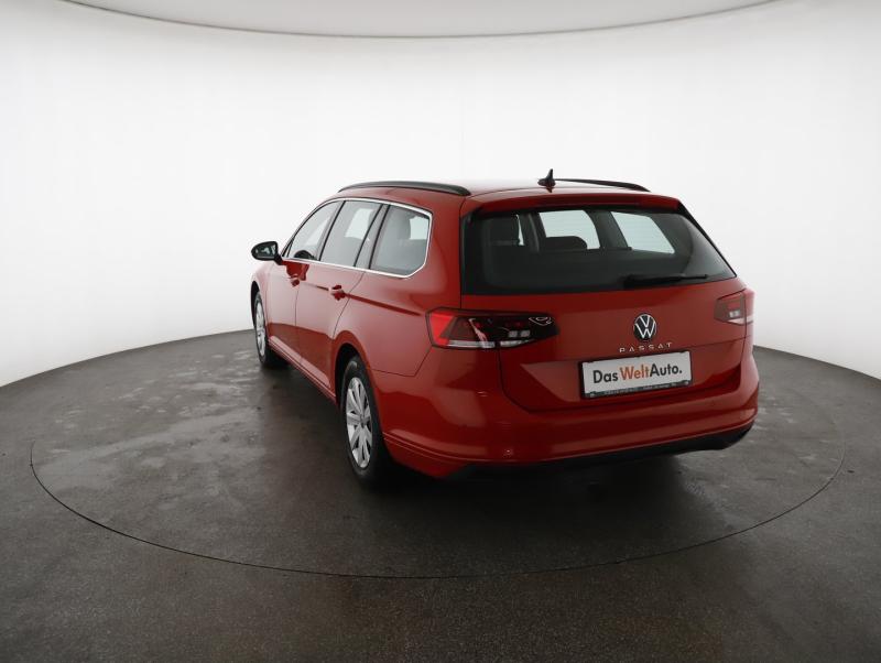 VW Passat Variant Business TDI DSG