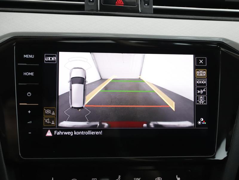 VW Passat Variant Business TDI DSG