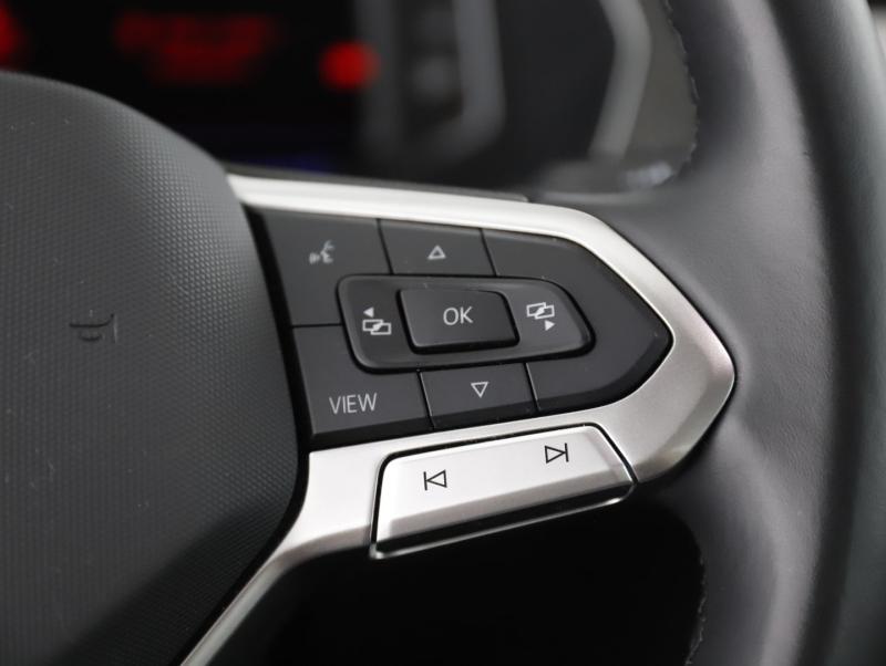 VW Passat Variant Business TDI DSG