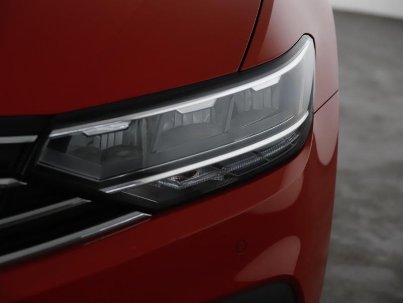 VW Passat Variant Business TDI DSG