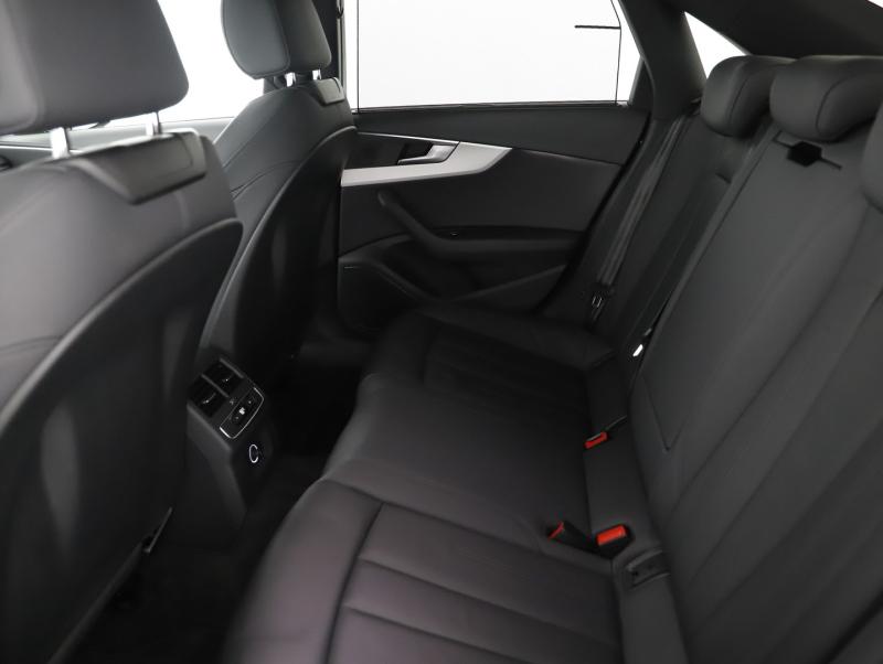 Audi A4 Limousine 40 TDI advanced