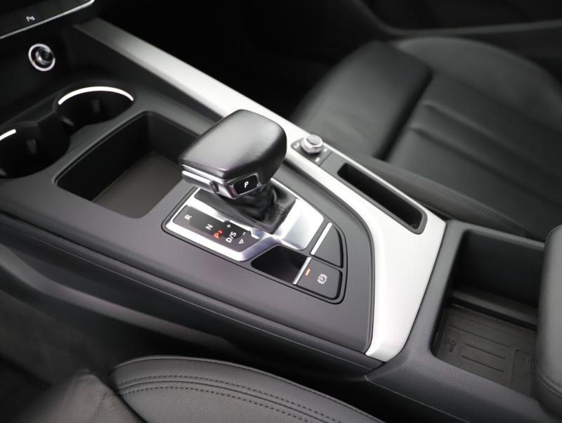 Audi A4 Limousine 40 TDI advanced