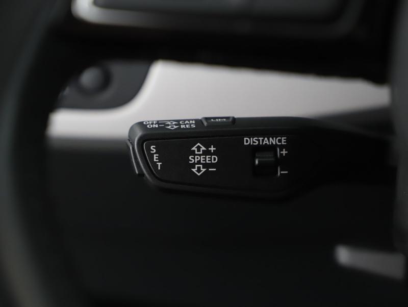 Audi A4 Limousine 40 TDI advanced